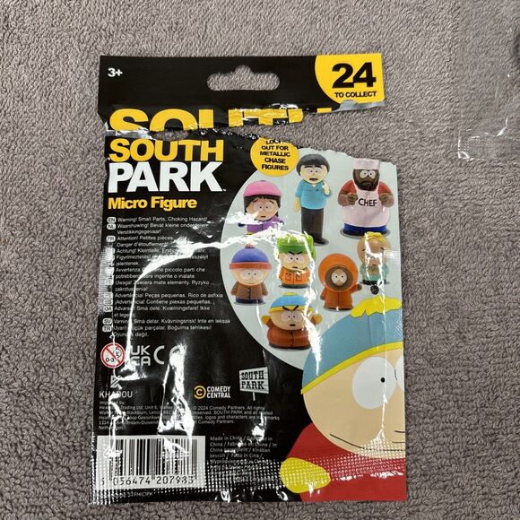 Kyle (Chase Metallic Silver) 1" South Park Micro Figure Open Blind Bag - Picture 5 of 5